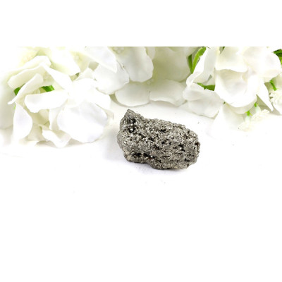 Pyrit č. 392 - Surový minerál z Číny (52x30x26 mm, 72g)