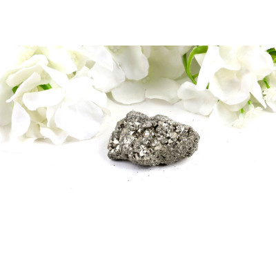 Pyrit č. 392 - Surový minerál z Číny (52x30x26 mm, 72g)