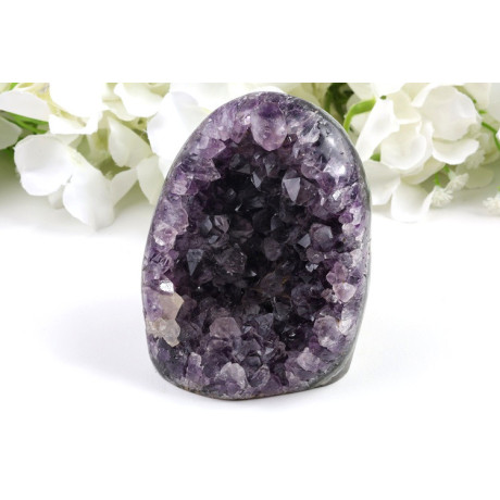 Ametyst geoda 100x74x72mm Brazílie | levnemineraly.cz