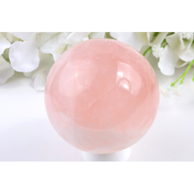 Růženínová koule 73 mm - kámen lásky a harmonie