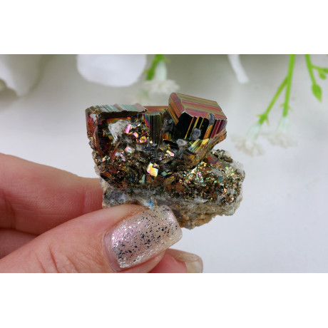 Duhový Pyrit Křišťál 38 g | Indonésie | Levnemineraly