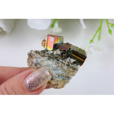 Duhový Pyrit Křišťál 38 g | Indonésie | Levnemineraly