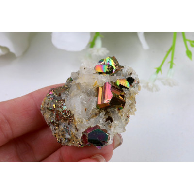 Duhový Pyrit 42x39x27 mm | Rainbow Pyrite Indonésie