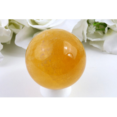 Koule žlutý fluorit 61 mm, 374 g - medový lesk