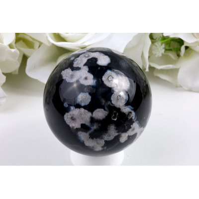 Koule Černý třešnový achát 63 mm - leštěná Brazílie