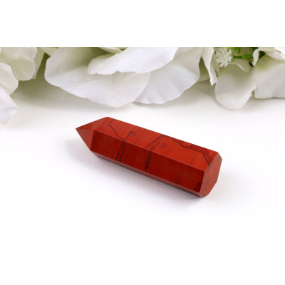 Obelisk červený jaspis 73x24x21 mm - kámen vitality