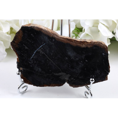 Zkamenělé dřevo č. 689 - tmavý plátek 126×77×15 mm