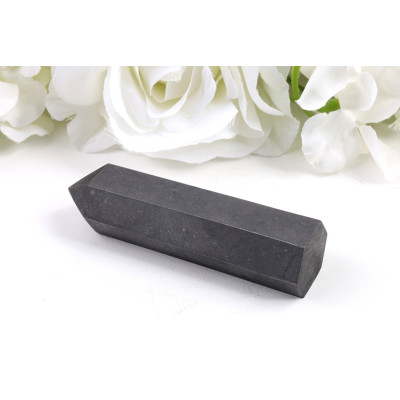 Obelisk šungit Karélie 96mm - neleštěný č. 715