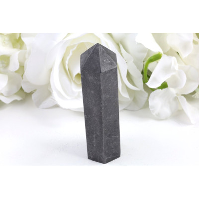 Obelisk šungit Karélie 96mm - neleštěný č. 715