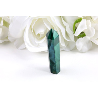 Obelisk malachit 76x16x15 mm - zelený kámen harmonie