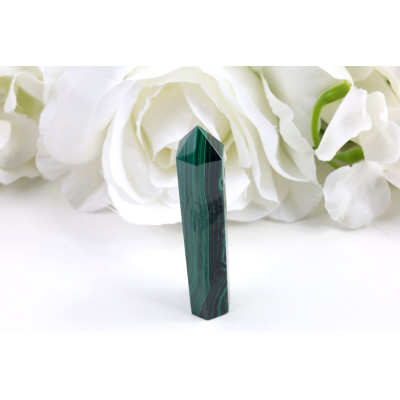 Obelisk malachit 76x14x12 mm - zelený kámen harmonie