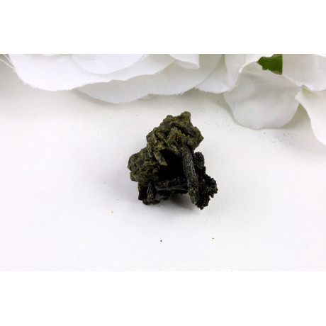 Epidot surový z Pákistánu 13g - Harmonie a Klid