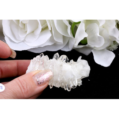 Křišťálová Drúza Sichuan 69g - Jemná Elegance