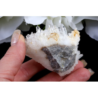 Křišťálová Drúza Sichuan 53g - Kompaktní Klenot