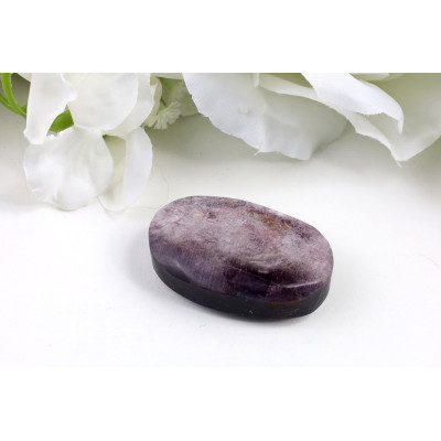 Fialová slída hmatka 50x31x15 mm | Levné minerály