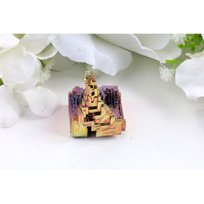 Bismutová věž 50mm - Temná duhová krása minerálu