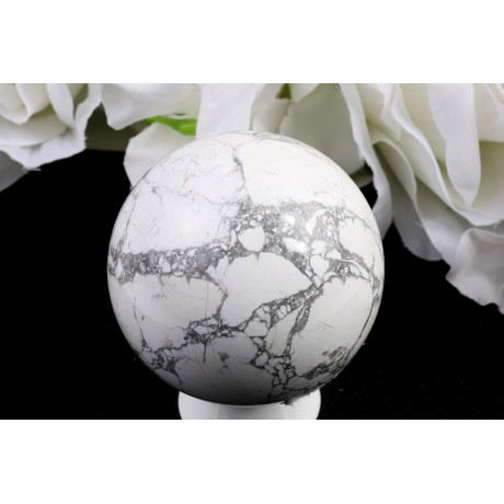 Howlit koule 60 mm - symbol harmonie a klidu | 332 g