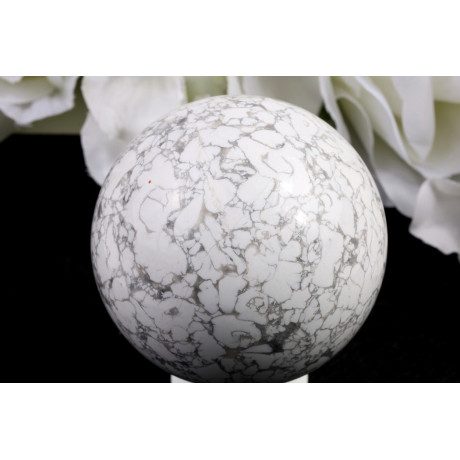 Koule Howlit 66 mm - Růžovo-fialový kámen č. 812