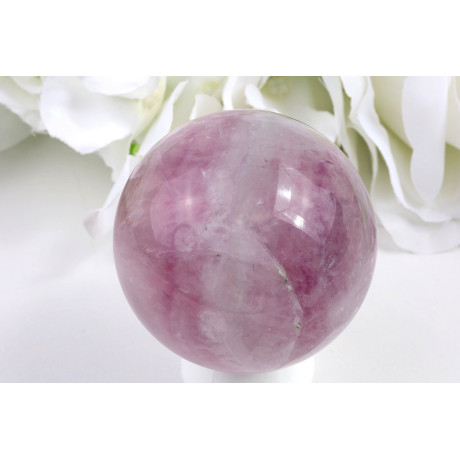 Fialovo-růžová koule fluoritu 61 mm | 382 g