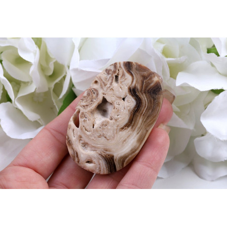 Kalcit jantarový 54g - hmatka z Brazílie | Levnemineraly