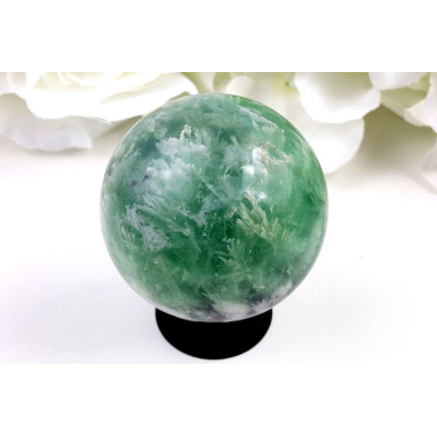 Koule Vločkový fluorit 60 mm – barevný přírodní solitér