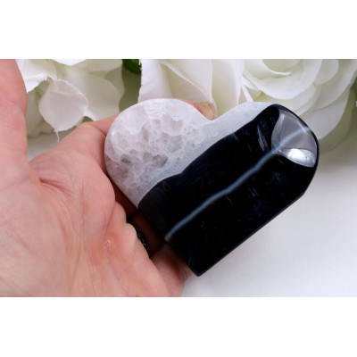 Srdce černý sardonyx 70x58 mm - lesk, 116 g, č. 873