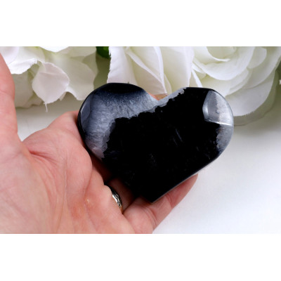 Srdce černý sardonyx 66x51 mm - lesk, 89 g, č. 876