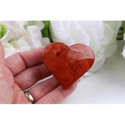 Srdce červený jaspis č. 925 (51x45x16 mm) | Levné Minerály