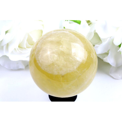 Citrínová koule 74 mm – kámen prosperity pro Lva a Býka