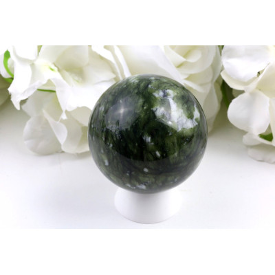 Koule Xiuyan nefrit č. 989 (57 mm) | Levné Minerály