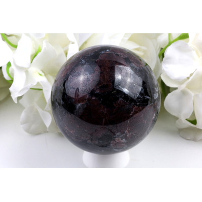 Koule Astrofylit s granátem 997 (73 mm) | Levné Minerály