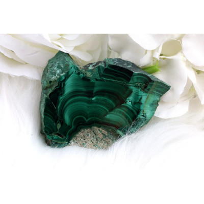 Plátek Malachit č. 1033 (74x58x11 mm) | Levné Minerály