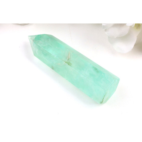 Obelisk Zelený fluorit 90x27x24 mm | Levné Minerály