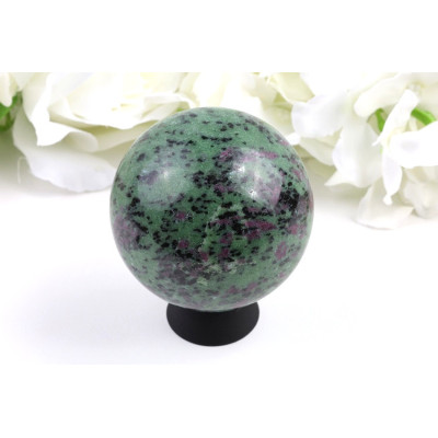 Rubín v zoisitu koule 68mm 562g - Přírodní kámen Čína