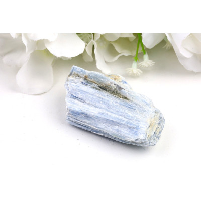 Kyanit (disten) č. 1129 (63x39x19 mm) | Levné Minerály