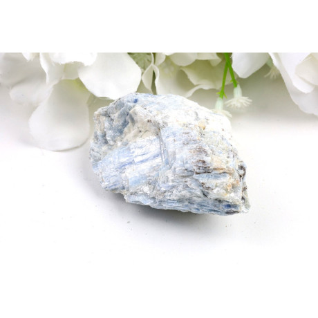 Kyanit č. 1131 (69x47x30 mm) | Levné Minerály