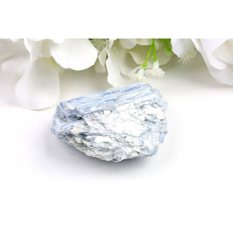 Kyanit (disten) č. 1135 (56x51x25 mm) | Levné Minerály