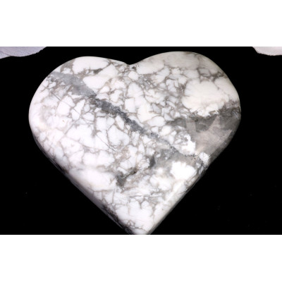Srdce z howlitu č. 909 | Levné Minerály