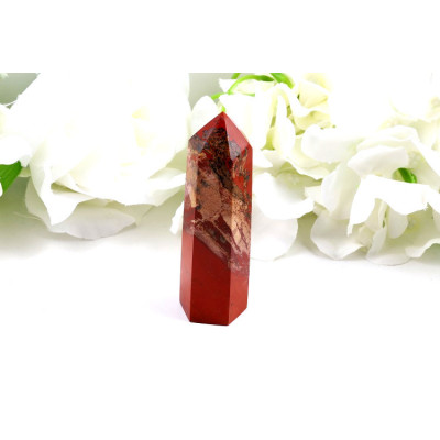 Obelisk červený jaspis 87×28×24 mm - kámen síly
