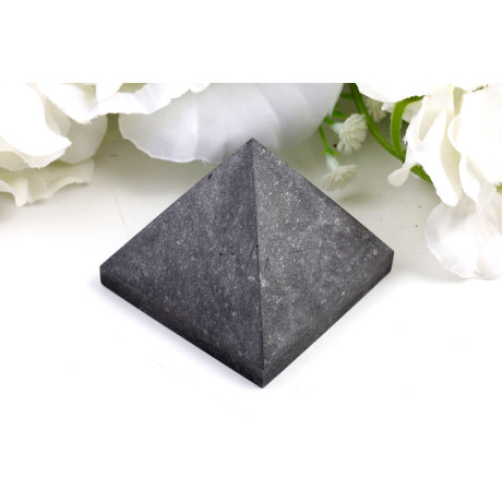 Pyramida ze šungitu č. 706 | Levné Minerály
