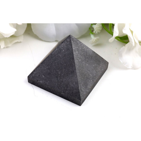 Pyramida šungit neleštěná č.710 | Levné Minerály