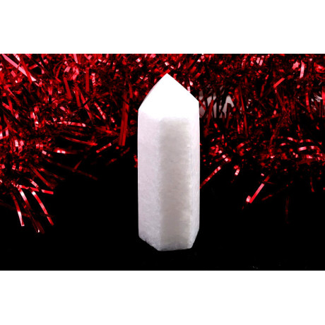 Obelisk bílý nefrit 99g - Leštěný kámen pro meditaci