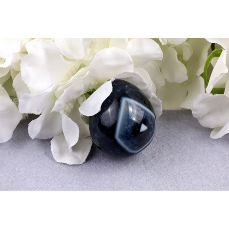 Vejce černý sardonyx 45x40x38 mm - ochrana a harmonie