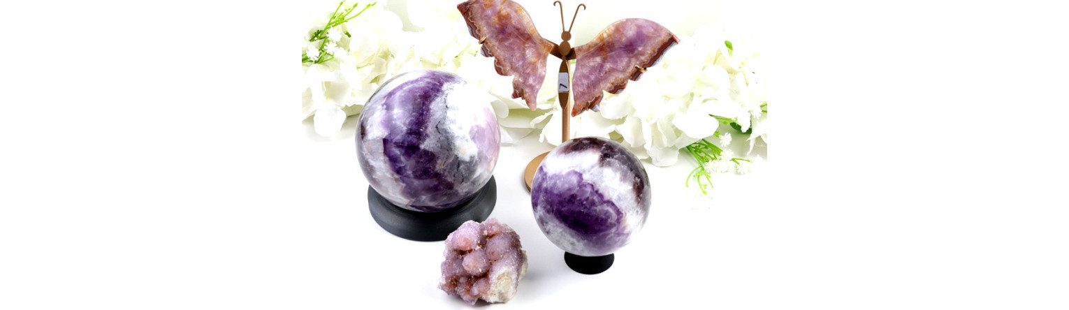 Ametyst – fialová varieta křemene | Levné Minerály